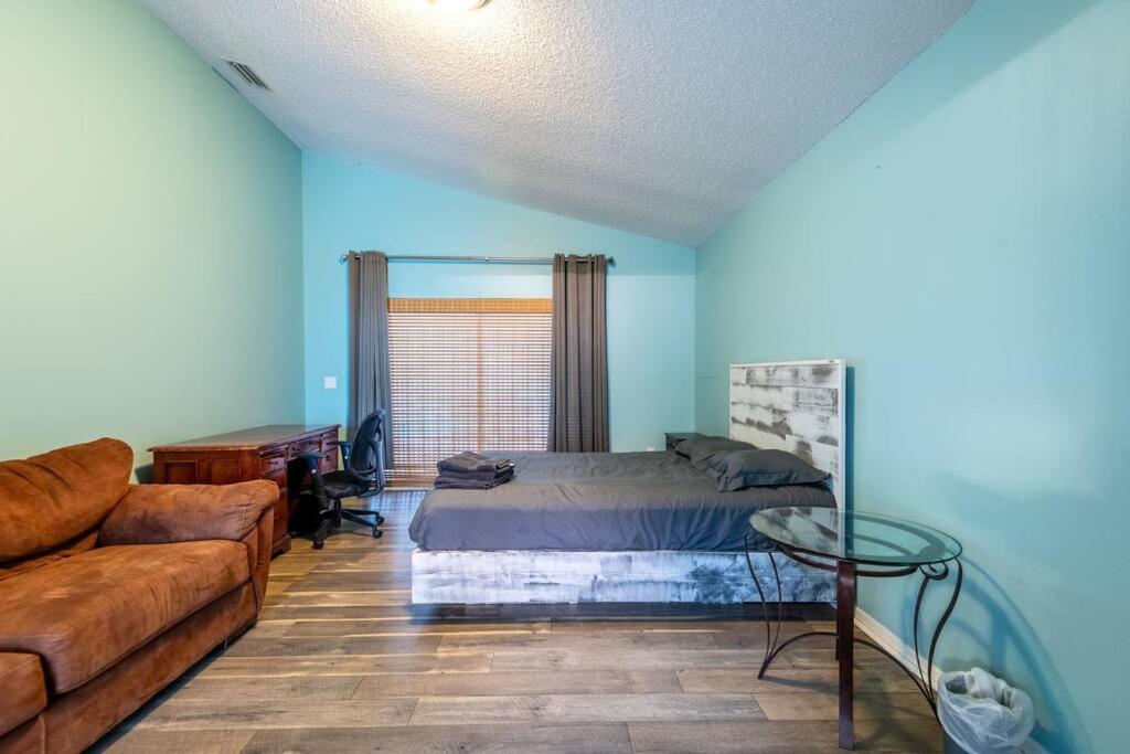 Modern Vacation Home W/ Heated Pool 10Min To The Beach パーム・コースト エクステリア 写真